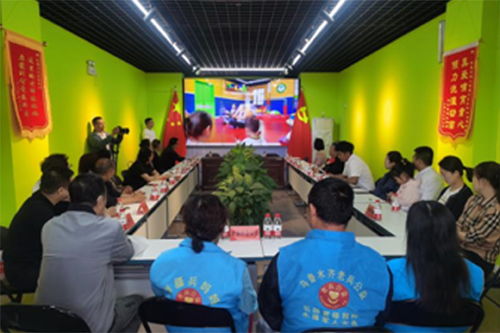 翰墨飘香送温暖 文化助残润心田——新疆书协开展全国助残日暨文艺志愿惠民服务活动